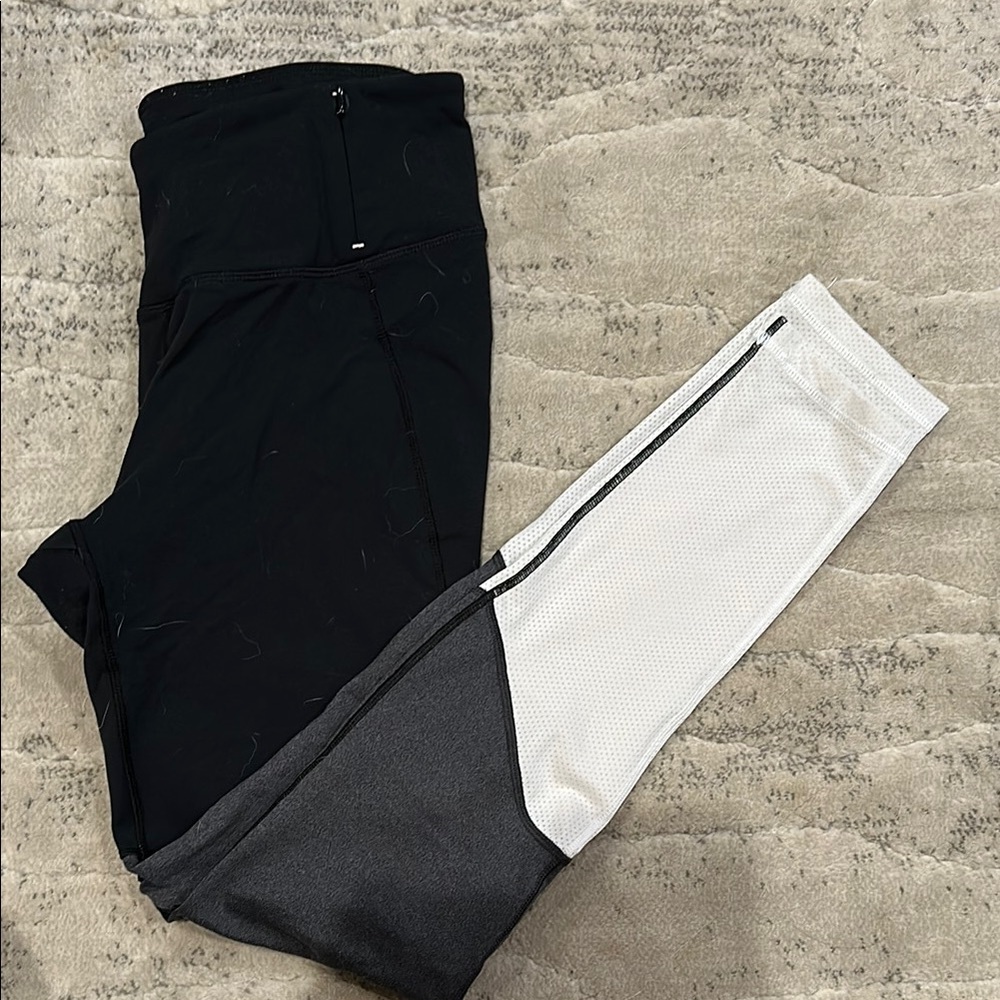 CALIA by Carrie Underwood Black and White Color Block Leggings
